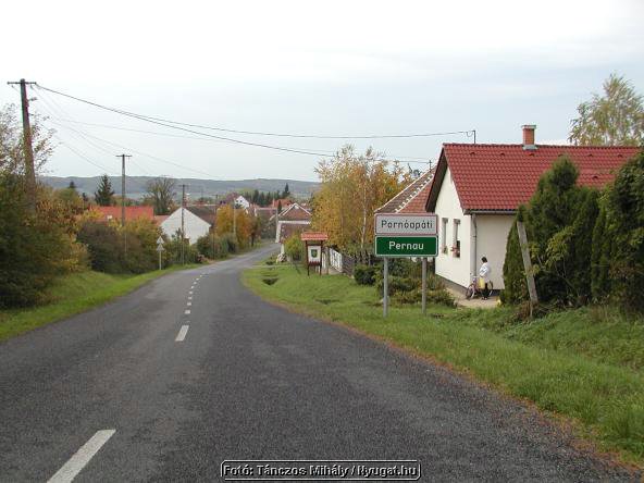 rwPa300362_tm.jpg