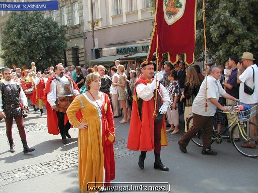 sk2001_tm_280.jpg