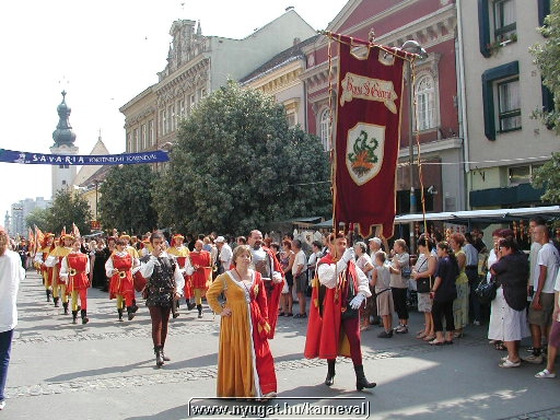sk2001_tm_281.jpg