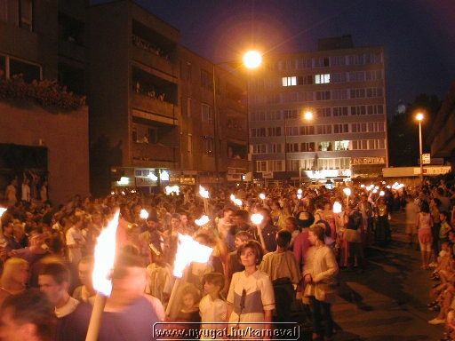 sk2001_tm_600.jpg