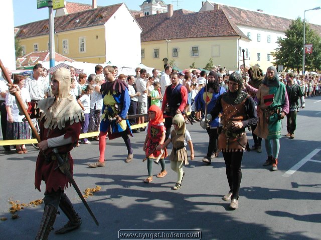 sk2001_tm_640.jpg