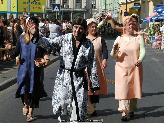 sk2001_tm_707.jpg