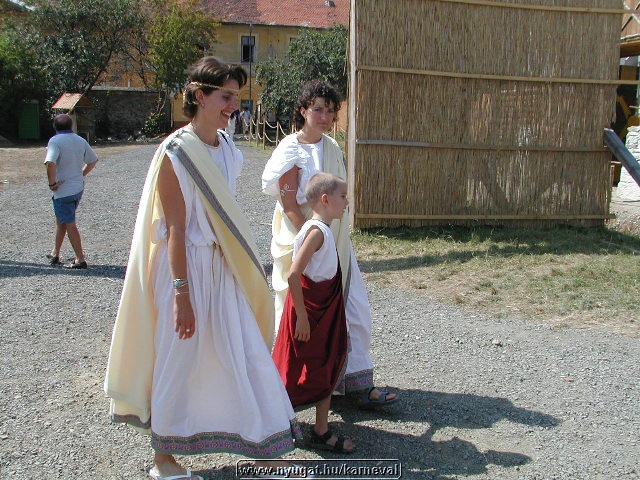 sk2001_tm_349.jpg