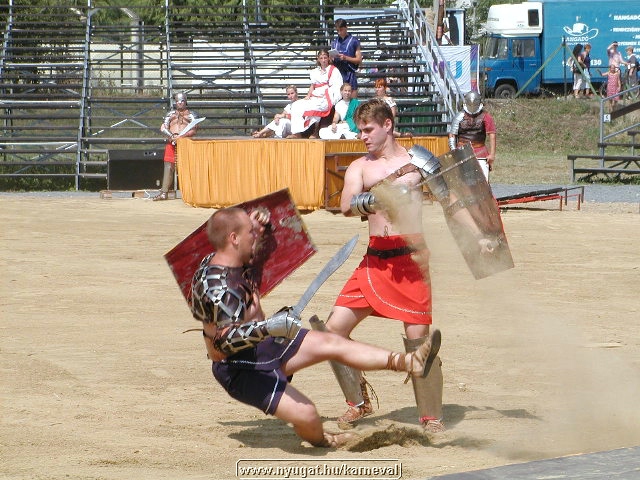 sk2001_tm_352.jpg