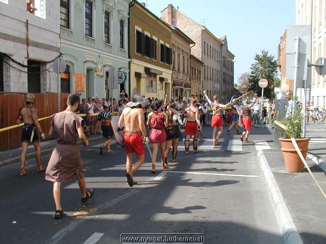 sk2001_tm_679.jpg
