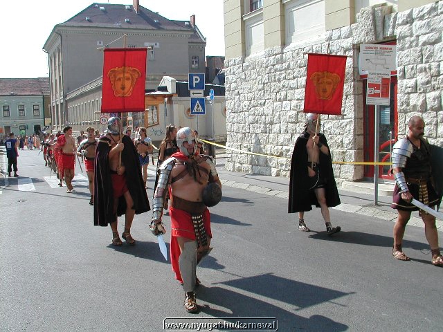 sk2001_tm_681.jpg