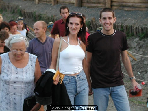 sk2001_tm_125.jpg