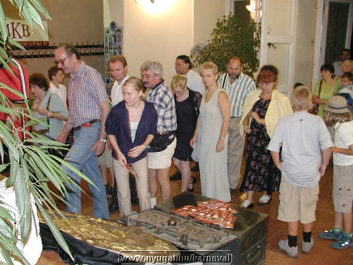 sk2001_tm_153.jpg