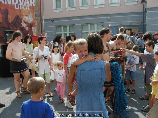 sk2001_tm_250.jpg