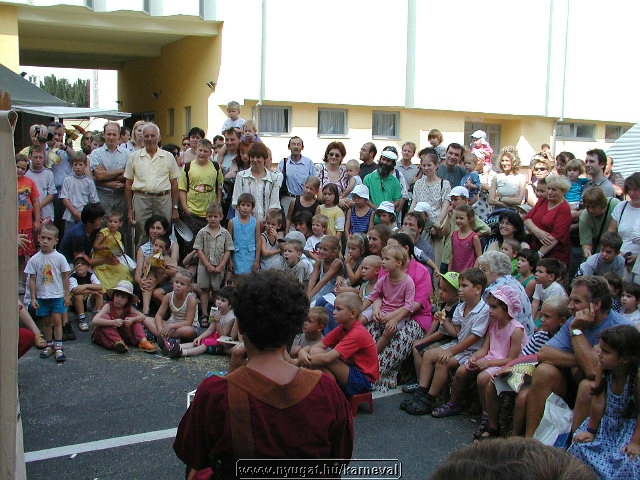 sk2001_tm_269.jpg