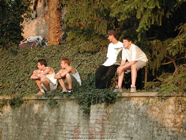 sk2001_tm_515.jpg