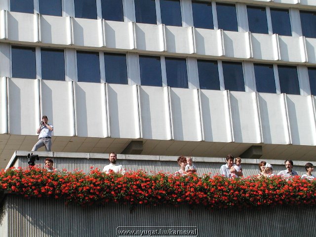 sk2001_tm_666.jpg