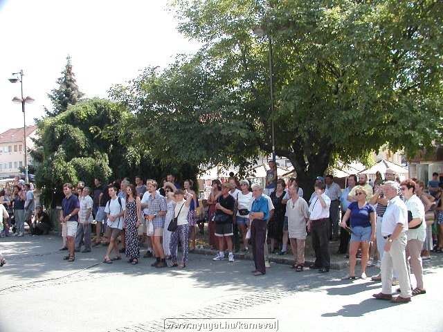 sk2001_tm_799.jpg