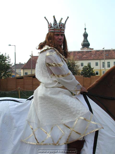 sk2001_tm_841.jpg