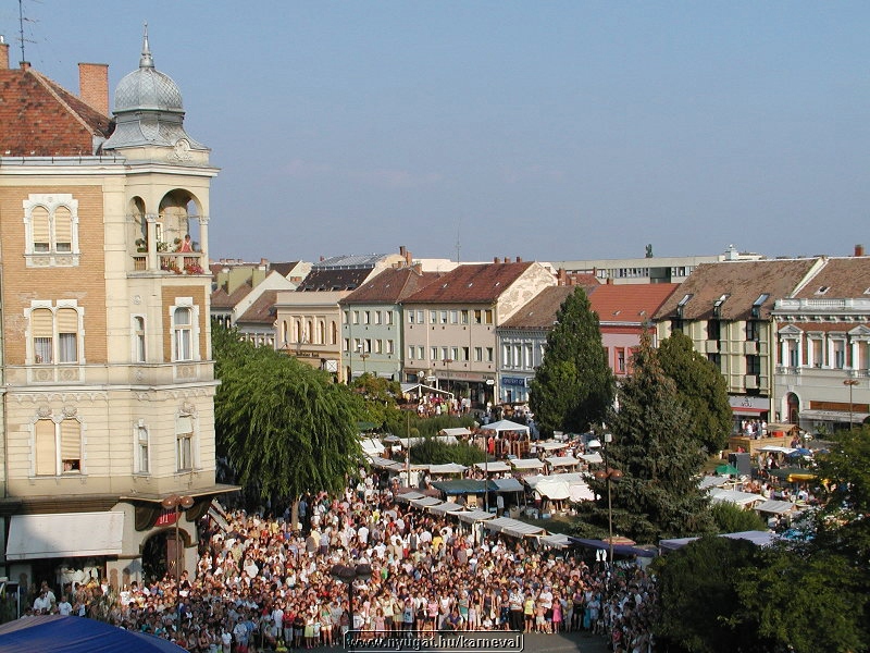 sk2001_tm_001.jpg