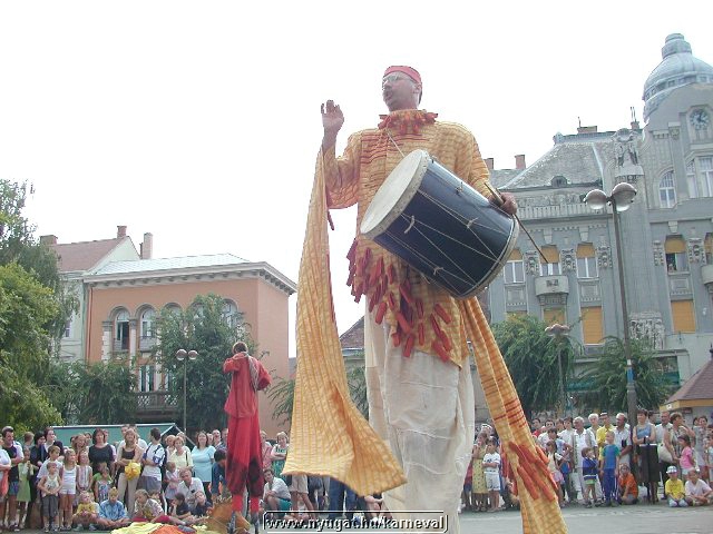 sk2001_tm_1168.jpg