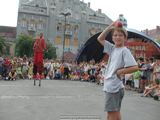 sk2001_tm_1181.jpg