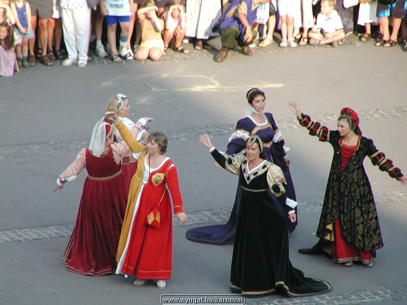sk2001_tm_486.jpg
