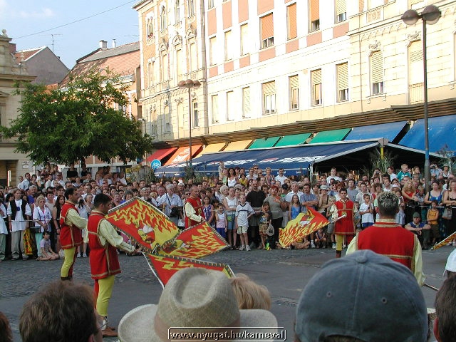 sk2001_tm_498.jpg