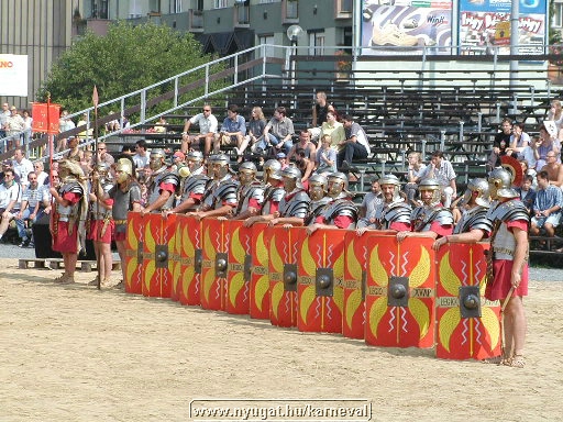 sk2001_tm_010.jpg