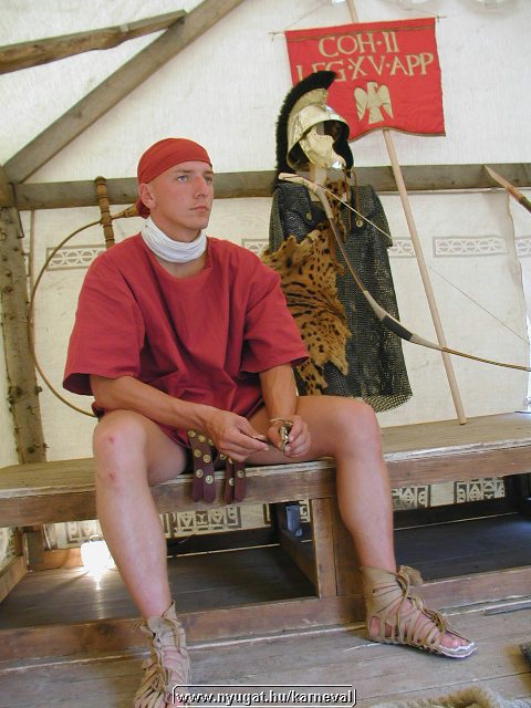 sk2001_tm_099.jpg