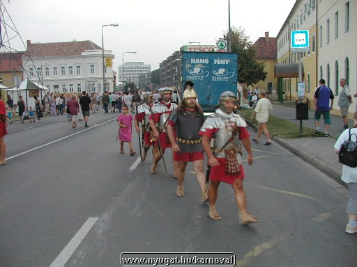 sk2001_tm_136.jpg