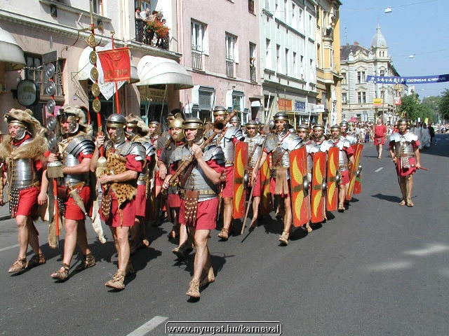 sk2001_tm_717.jpg