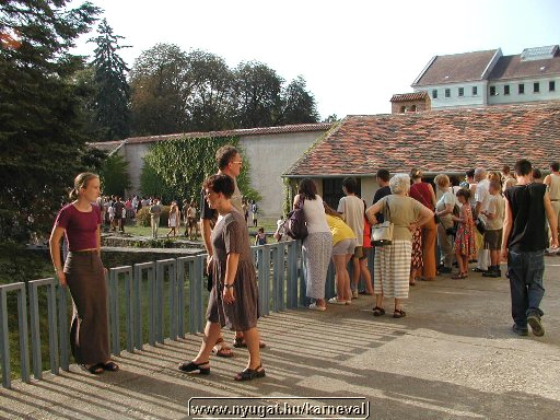 sk2001_tm_429.jpg
