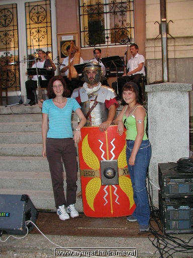 sk2001_tm_139.jpg
