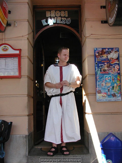sk2001_tm_803.jpg