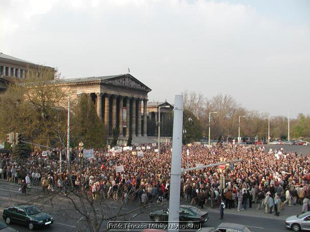 aaP4020095_tm.jpg