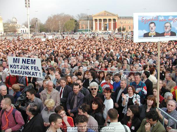 aaP4020121_tm.jpg