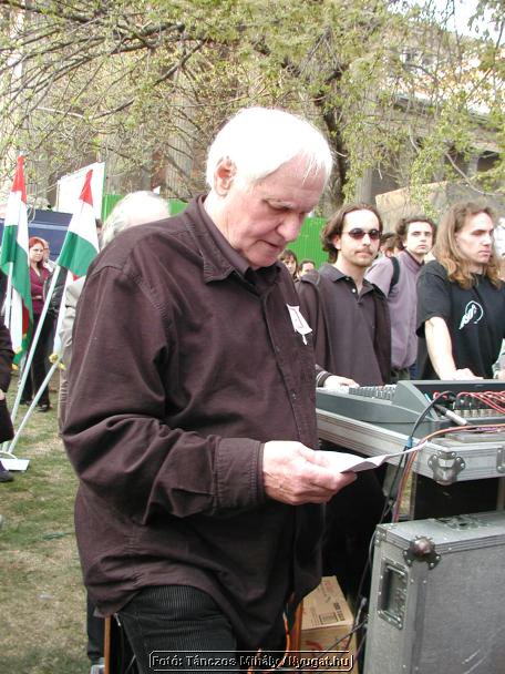 p403001004_tm.jpg