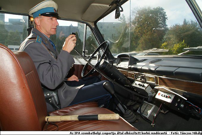 DSCF3829_radio.jpg