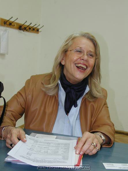rPa208933_tm.jpg
