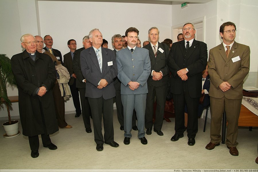 DSCF2057.jpg