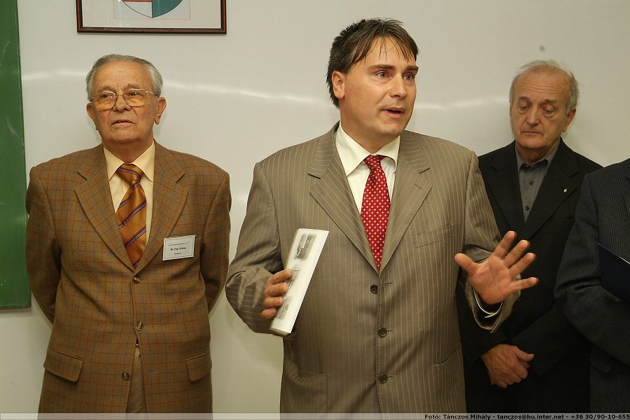 DSCF2068.jpg