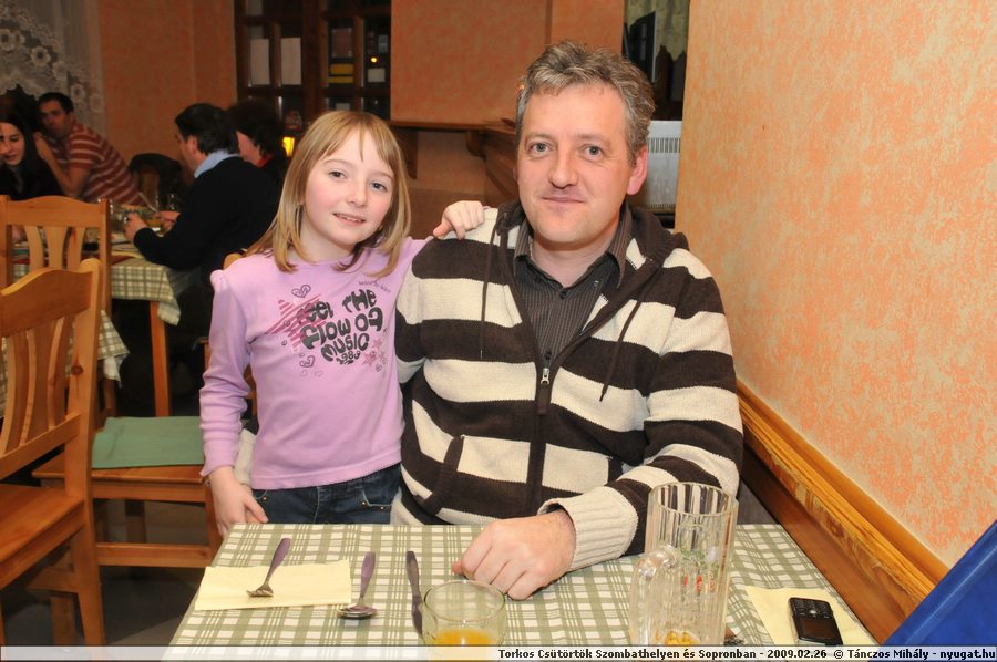 m�jus 1 �tterem 6.JPG