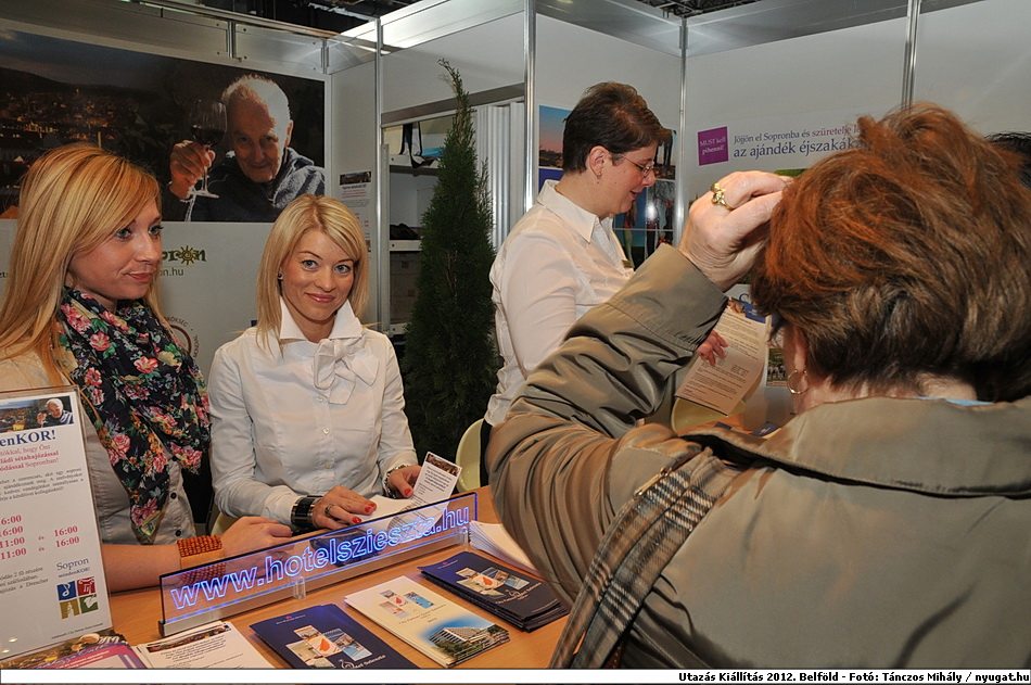 DSC_9043tm.JPG