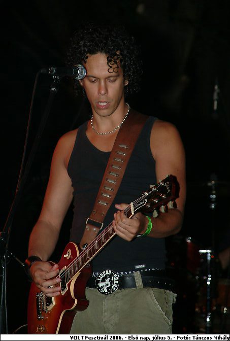 DSCF2562.jpg