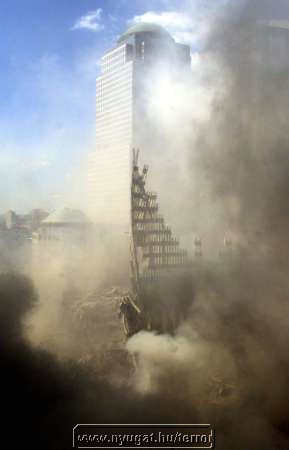 wtc_terror200132.jpg