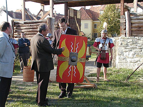 aPa085674.jpg
