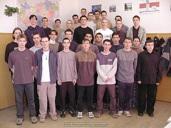 12a.jpg