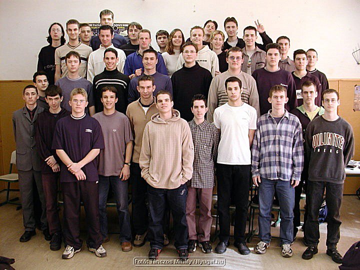 12b.jpg