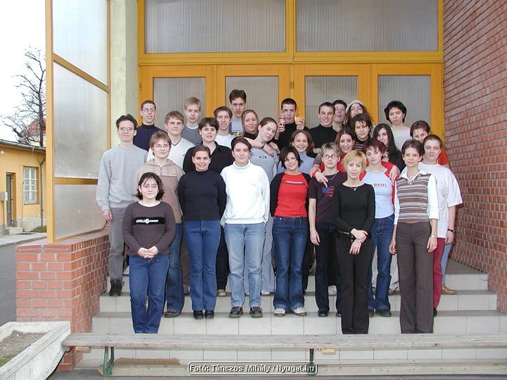 12a.jpg