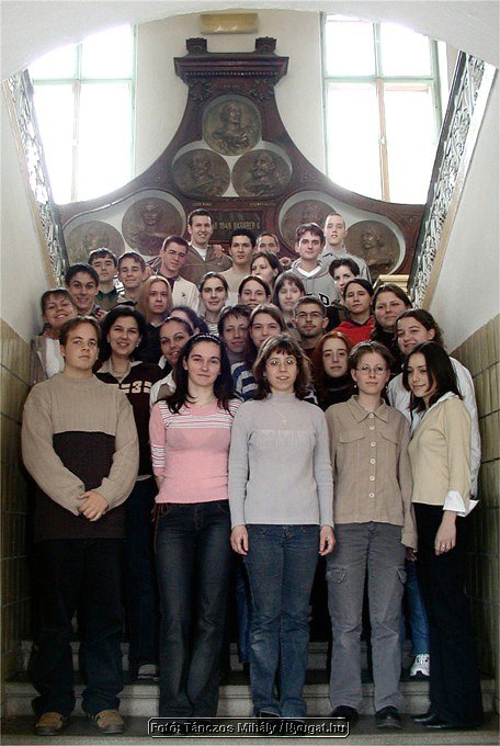 4b.jpg